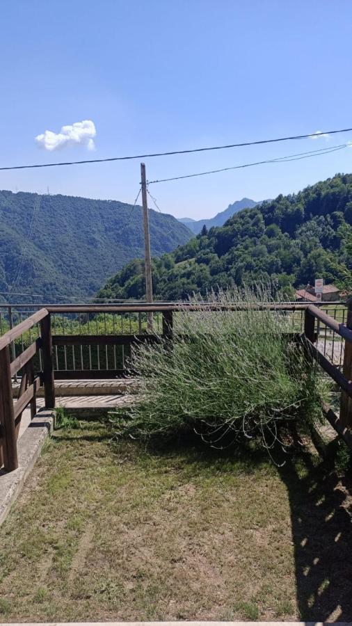 Madonna della CostaLa Casa Panoramicaアパートメント エクステリア 写真