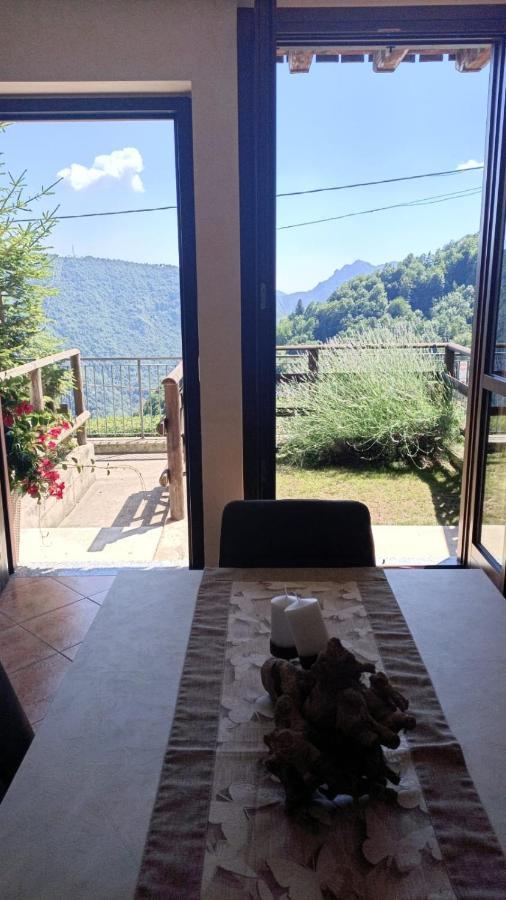 Madonna della CostaLa Casa Panoramicaアパートメント エクステリア 写真